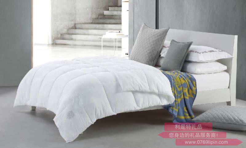KXW-002經(jīng)典虎頭倍柔被.jpg